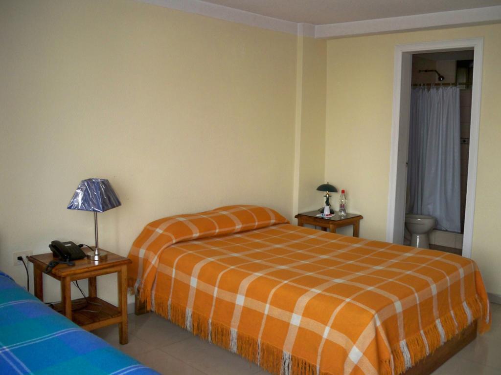 Las Garzas Alojamiento Hotel อิบาร์รา ภายนอก รูปภาพ